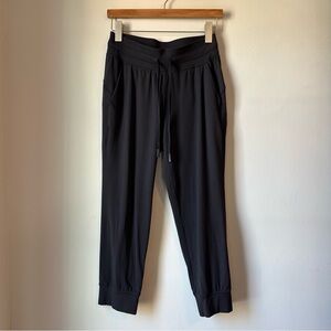 lululemon Ready To Rulu Jogger Crop Black Size 6